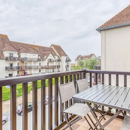 Cabourg Emeraude Plage Et Thalasso A 100M Parking Gratuit アパート カブール