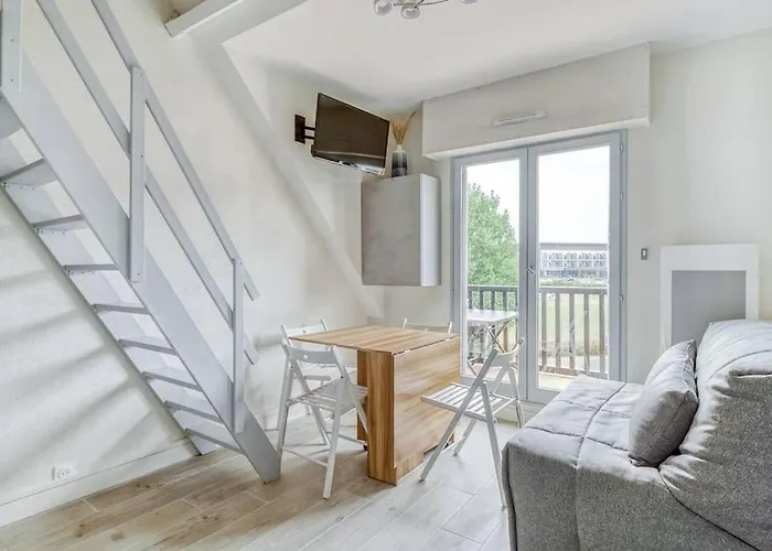 Emeraude 2 étoiles Et Thalasso 100m Parking Gratuit Appartamento Cabourg